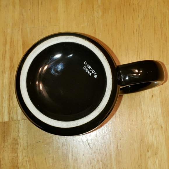 FREE With Purchase Fox Studios Recycles Mug - Picture 6 of 7